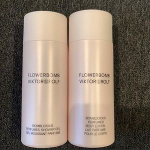 Flowerbomb Viktor & Rolf 1.7 oz Shower Gel & Lotion